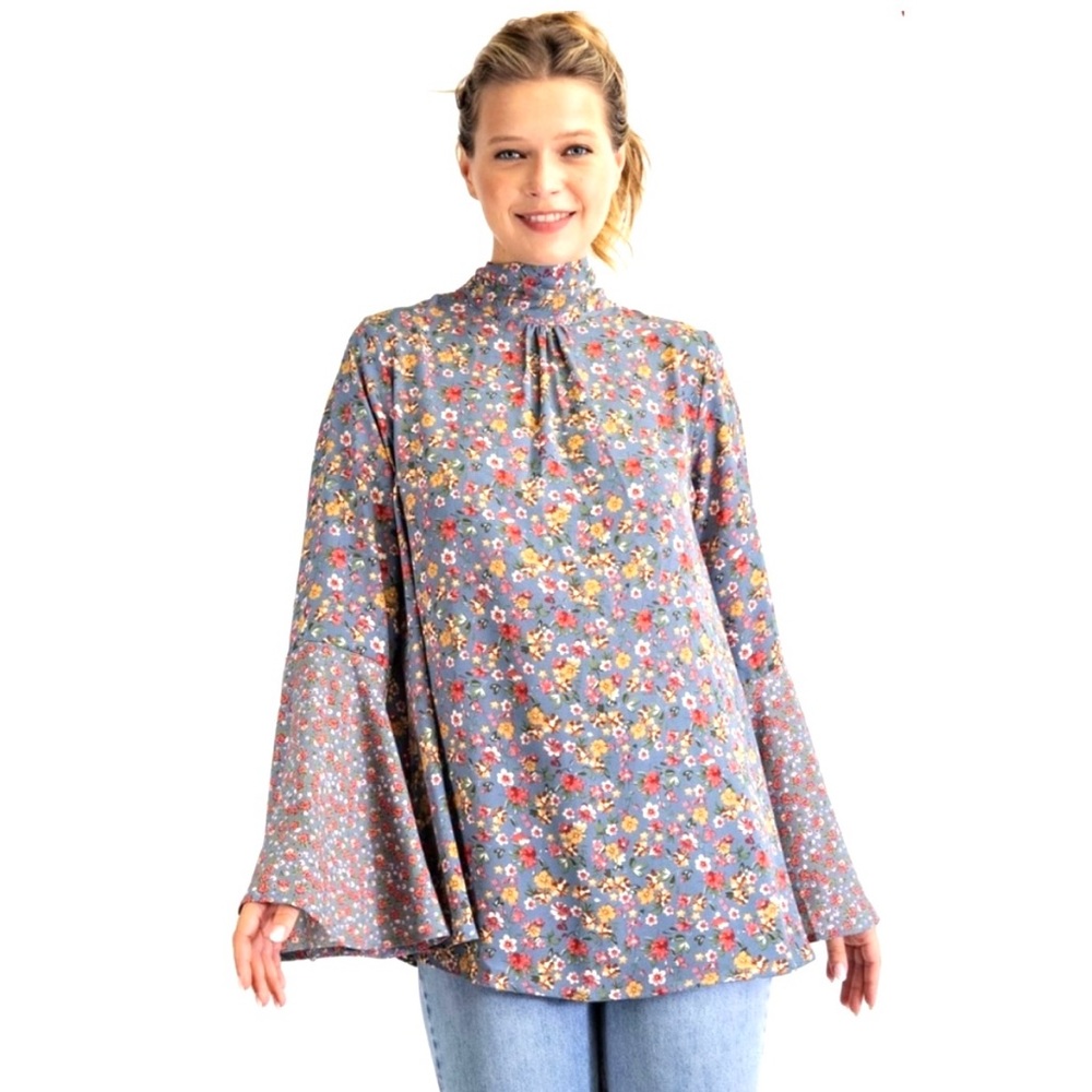 🌸NWT Easel Above All Else Floral Chiffon Top. Blue/Tan/Red 1 SM 1 M 1 LRG